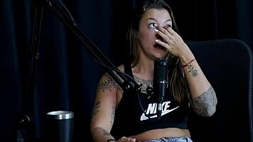 Naughty Interview with Damiana and Moai Full of Fun