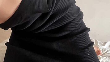 Juicy blowjob follows teasing banana dessert with deepthroat and cum