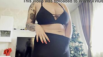 Sexy Big Tits Girl Poses in Lingerie and Pantyhose