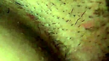 Hot pussy cum out while shaving