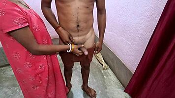 Young guy enjoys indian married woman fully