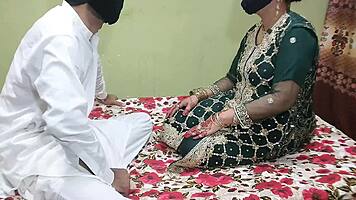 Dever ny indian desi bhabhi ki chod chod k chut phar di clear hindi audio