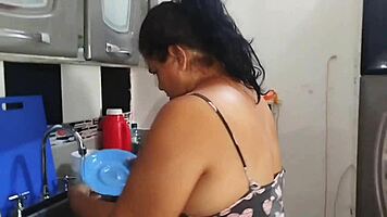 curvy latina shows big ass while cleaning