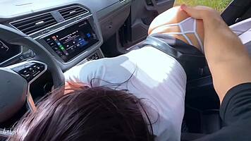 secretary sucks boss for raise and facial
