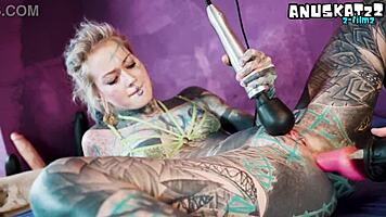 Inked Cuties Use Machine For Pleasure
