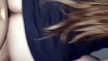 Latina beauty reaches climax during an intimate ride