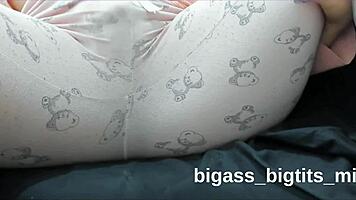 Masturbating In Pajamas With Soft Rubs