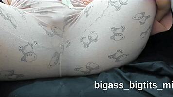 Masturbating In Pajamas With Soft Rubs