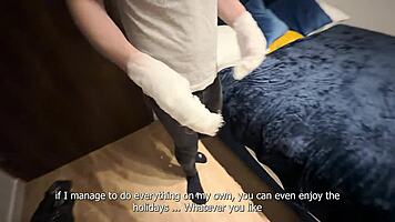 Kind stepmother helps her stepson with broken arms