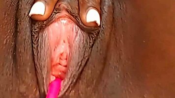 Fucking A Phat Pussy For Cash