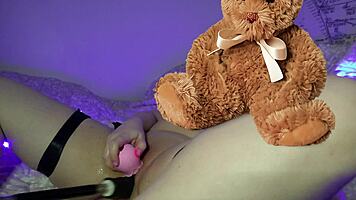 My first time fuck with sex machine ruined orgasms