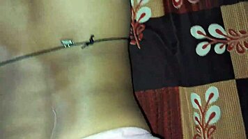 Desi woman gives oral and receives intense action