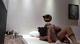 和我邻居在汽车旅馆好好干