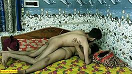 अरे, सुनना चाहते हो ये इंडियन विलेज भाभी 18+ लड़के के साथ डर्टी हो रही है? उसका ऑडियो प्योर फिल्थ है!