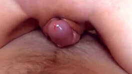 Rapido Se Corre Rápido Dentro de mi Coño Mojado Después de Follar Duro