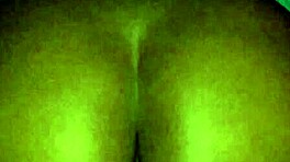 Заставляю ее кончать сильно на моем толстом члене