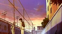 Fille anime collégienne prend plusieurs bites dans une action de groupe sauvage en extérieur