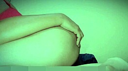 Μπορείς να με μάθεις να γαλακτίζω το καυλί μου έτσι;