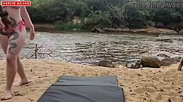 Молодая девчонка твиркает на моем огромном хуе, дает лизнуть жопу до рта для фетиша