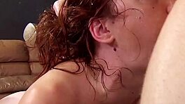 Hei, vrei să vezi 25 de minute de futut pe față brutal cu salivă de spermă murdară?