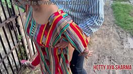 Wow! Indian Desi Girl Gets Nailed Outdoors by Boyfriend in Village!