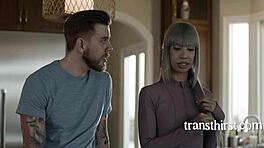 闺蜜变成前变性女友 - 史蒂夫里克斯伊泽尔桑恩斯