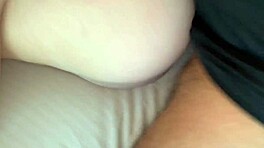 와우! 섹시한 작은 18+ 틴이 격렬한 인터레이셜 섹스 캐스팅 세션에서