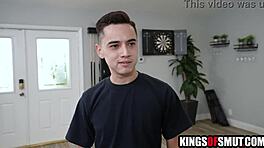 后妈震惊继子巨大鸡巴