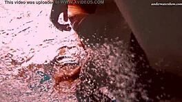 Mi Sono Sentita Così Esposta Quando Vesta È Entrata Nuda in Piscina Pubblica!