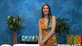 Hej punčka, hočeš tekmovati v seksi oljnem masažnem jebanju?