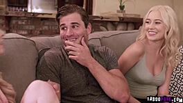 Skyler Storm genießt wilden Sex mit Nathan Bronson während Haley Spades staunend zusieht