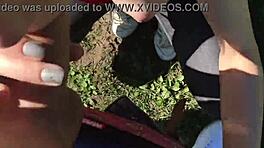 Hey, tengok pelacur muda 18+ 18+ ini dapat air mani atas tetek semula jadi luar rumah!