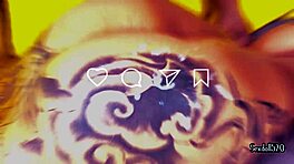 Safada Gir Deepthroat Blowjob til en Fremmed i Offentligheten