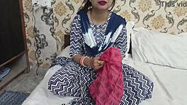 Bhabhi desa liar sama devar dalam sex desi terbuka di ranch, aksi Bangladesh panas