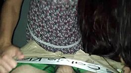 POV стъп сестра съблазнява със стегната путка и дупе