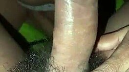 你怎么能和大奶子出轨呢，嗯？告诉我为什么这么做，老公！