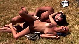 Γερμανίδα παχουλή ερασιτέχνης δίνει POV πιπίλισμα και χειροποίητο σε HD