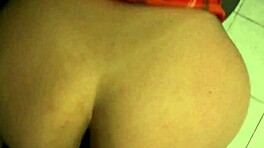 Professora Dá Aulas Intensas de Sexo para Aluna Depois da Aula