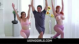 नॉटी नामस्ले वाइल्ड हो जाता है जब योग टीचर पेनलोपे के और लॉरेन फिलिप्स फ्रेकी हो जाते हैं