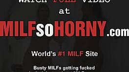 Лоша черна медицинска сестра се събира с нимфоманка блондинка милф да яздят млад 18+ голям черен кур в болница.