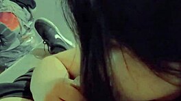 生徒が私に処女を奪ってほしいと懇願し、初めての絶頂を迎える激しい出会い