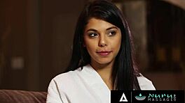 Nuru-Massage - Top-18-jährige Masseurinnen wie Elsa Jean, Aften Opal, Gina Valentina in Aktion