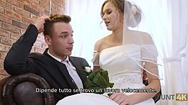 Скрытая камера ловит невесту в горячем минете