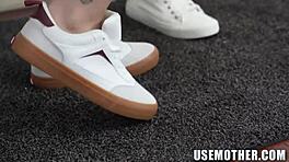 Brookie Blair y Carmela Clutch asumen la culpa con Johnny Love en POV hardcore