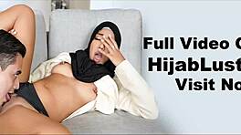 Pemilik Rumah Entot Remaja Hijab Demi Uang