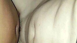 yo, vietnamesisk mommy og ung 18+ bliver vilde i hed asiatisk sex handling! 🔥