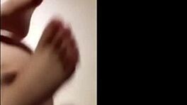 틴 18+ 아시안 베이비가 일본과 필리핀 뿌리를 관능적 만남에서 탐구해