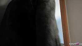 Alter Cuckold, sieh zu, wie Lia deine Frau fremdfickt