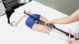 Gadis Jepang cantik diikat dalam permainan bondage liar