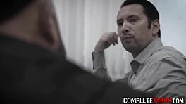 Latina Safada 18+ Sente Prazer Intenso com Bunda Lambida